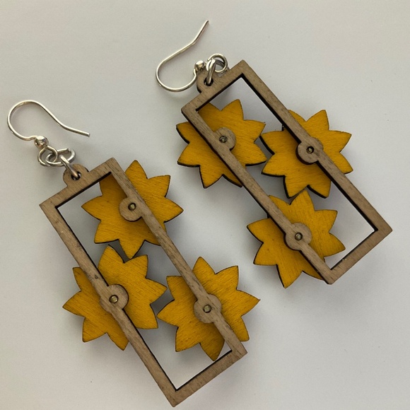 Kinetic Flower Gear Earrings - laser Cut from Reforested Wood Yellow & Natural - Picture 8 of 9